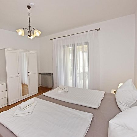 Apartments Mina ポレッチ 部屋 写真