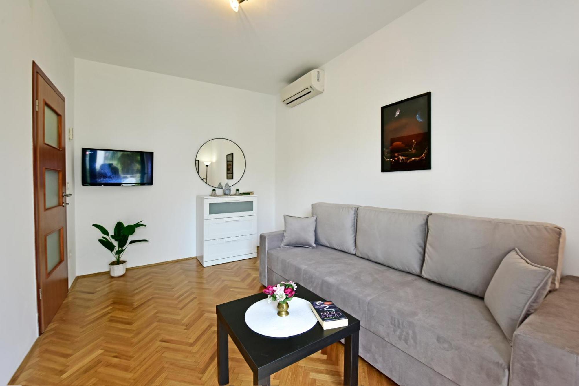 Apartments Mina ポレッチ 部屋 写真
