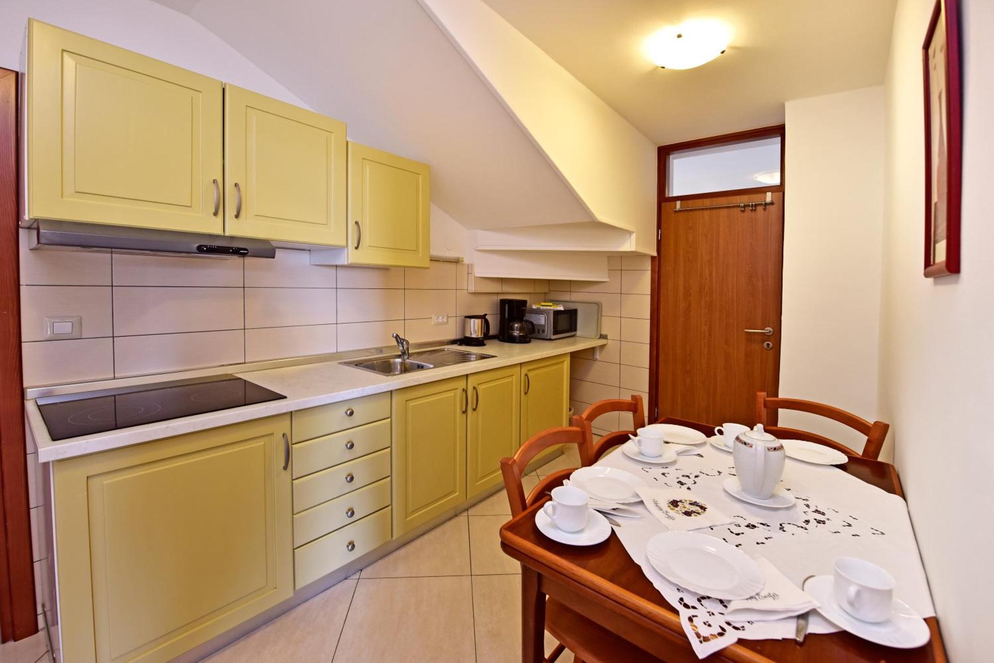 Apartments Mina ポレッチ 部屋 写真