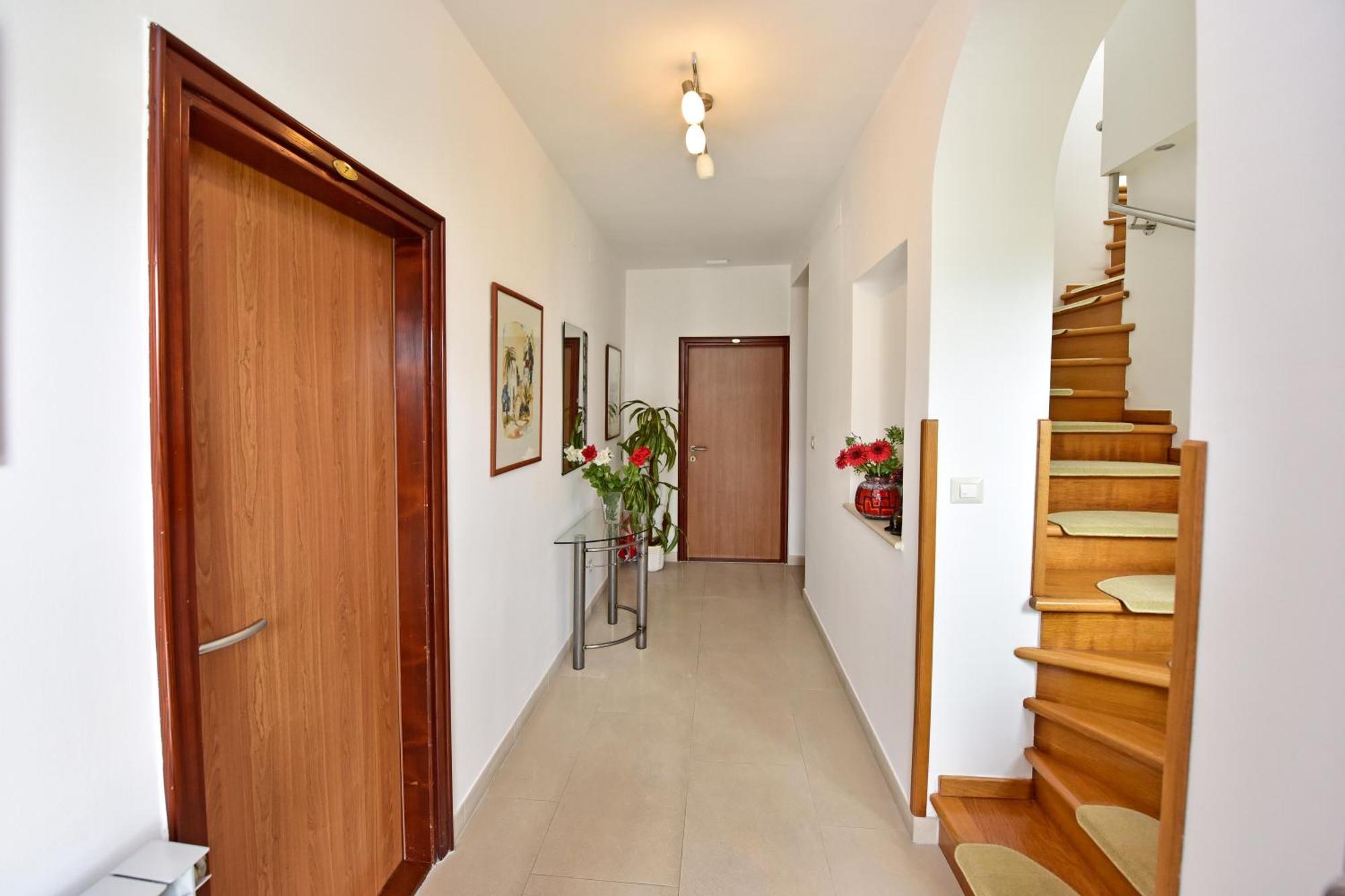 Apartments Mina ポレッチ 部屋 写真